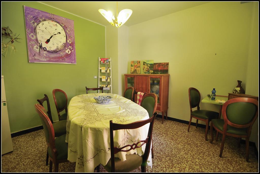 B&B Au Caruggiu Ceriale Buitenkant foto