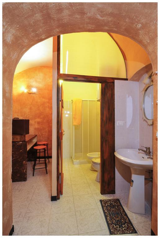 B&B Au Caruggiu Ceriale Kamer foto
